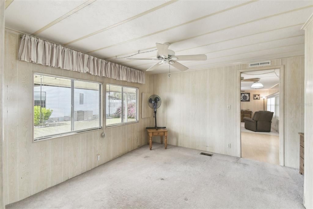 На продажу: $83,000 (2 спален, 2 ванн, 868 Квадратных фут)