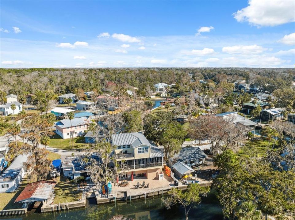 For Sale: $1,550,000 (3 beds, 2 baths, 2286 Square Feet)