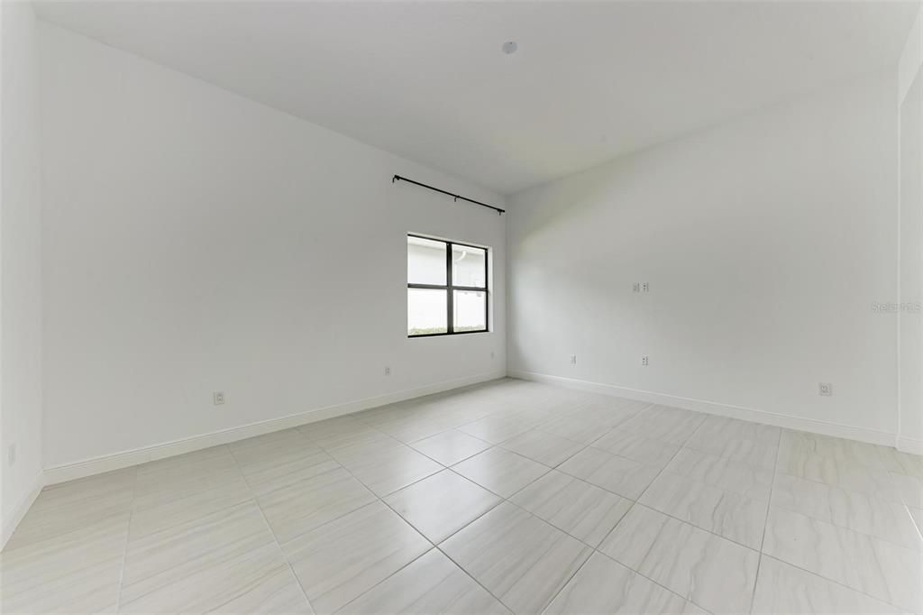 Active With Contract: $915,000 (2 beds, 2 baths, 2765 Square Feet)