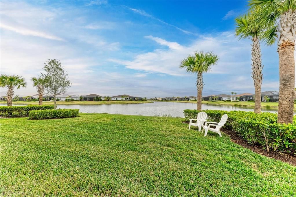 Active With Contract: $915,000 (2 beds, 2 baths, 2765 Square Feet)