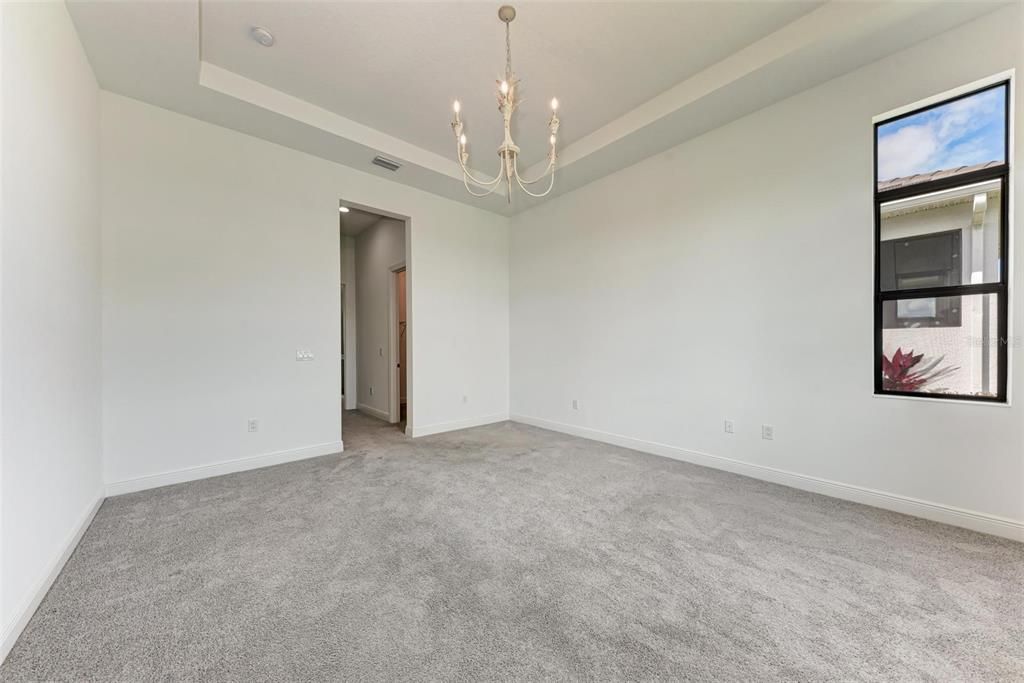 Active With Contract: $915,000 (2 beds, 2 baths, 2765 Square Feet)