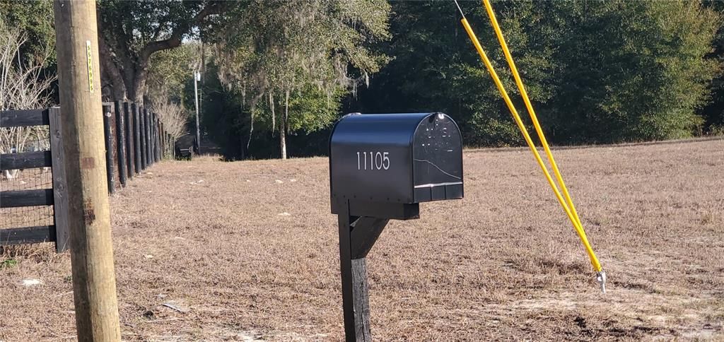 En Venta: $675,000 (12.89 acres)