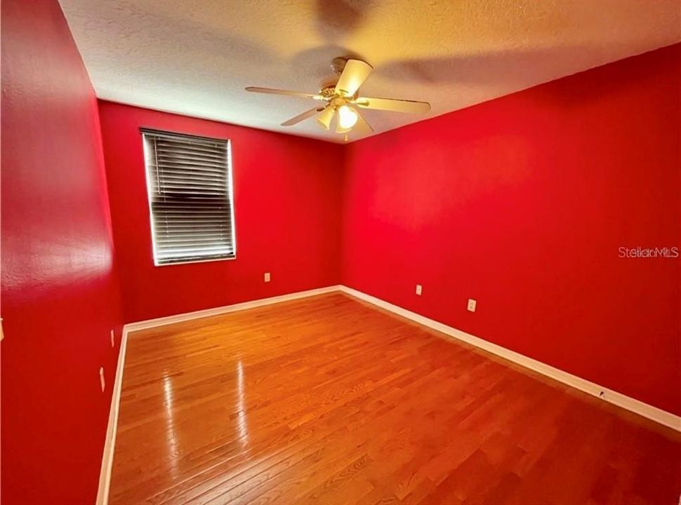 En Venta: $460,000 (4 camas, 3 baños, 2950 Pies cuadrados)