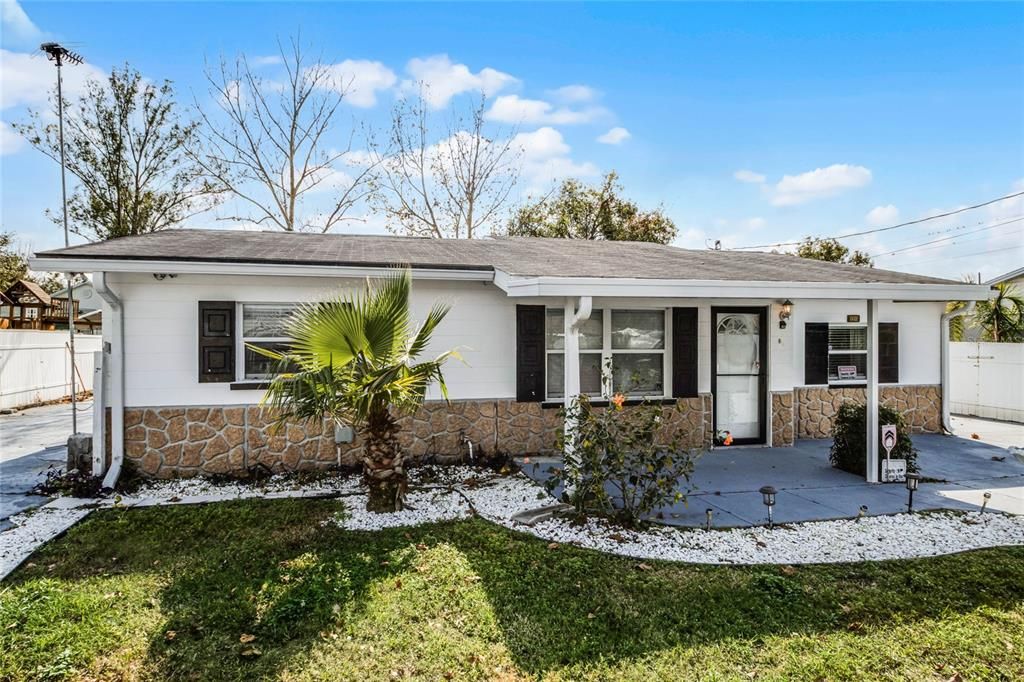 Недавно продано: $195,000 (2 спален, 1 ванн, 1131 Квадратных фут)