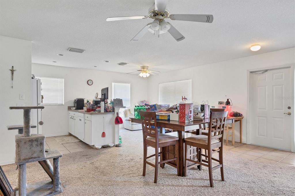 На продажу: $650,000 (6 спален, 0 ванн, 2962 Квадратных фут)