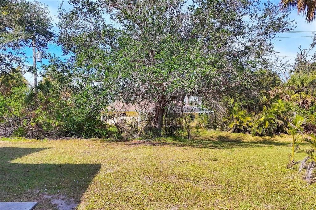 На продажу: $650,000 (6 спален, 0 ванн, 2962 Квадратных фут)