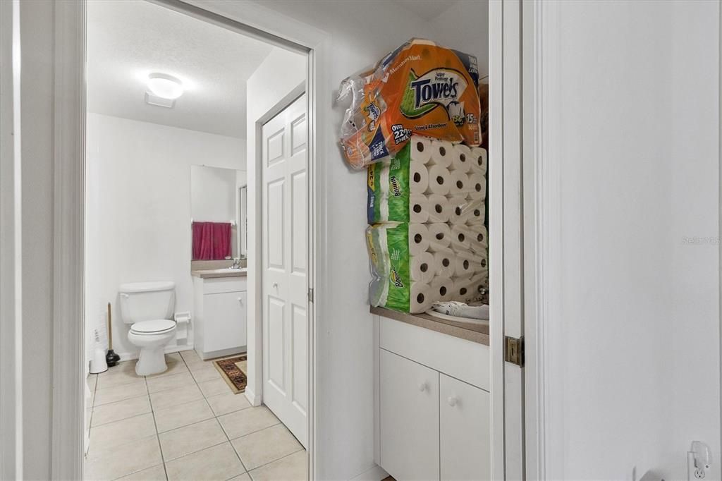 На продажу: $650,000 (6 спален, 0 ванн, 2962 Квадратных фут)