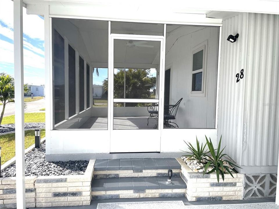 Activo con contrato: $134,900 (2 camas, 2 baños, 1056 Pies cuadrados)