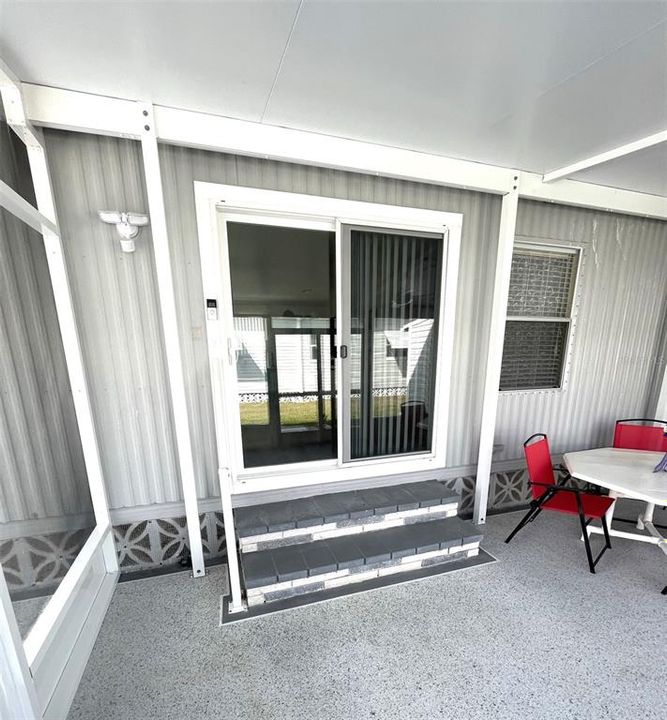 Activo con contrato: $134,900 (2 camas, 2 baños, 1056 Pies cuadrados)