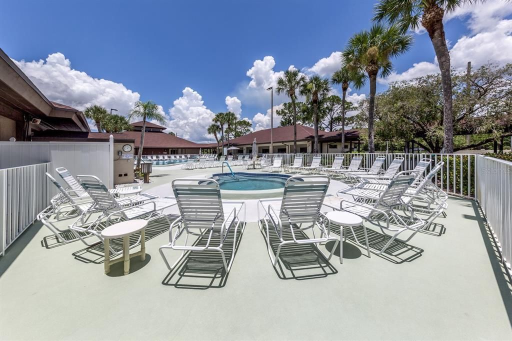 Activo con contrato: $134,900 (2 camas, 2 baños, 1056 Pies cuadrados)