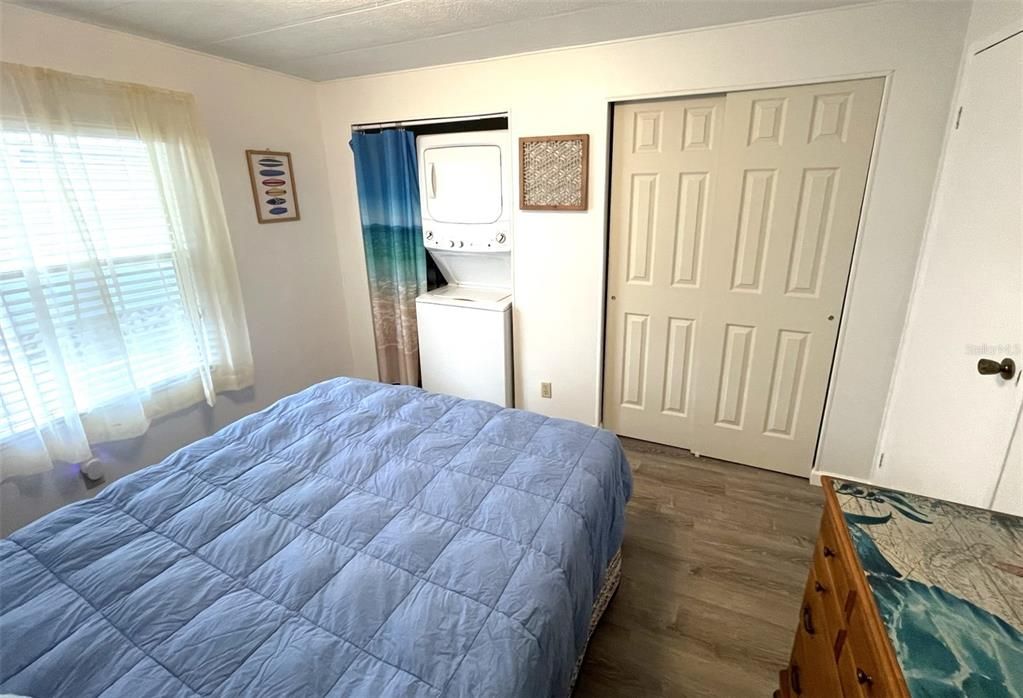 Activo con contrato: $134,900 (2 camas, 2 baños, 1056 Pies cuadrados)