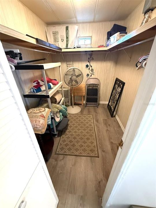 Activo con contrato: $134,900 (2 camas, 2 baños, 1056 Pies cuadrados)