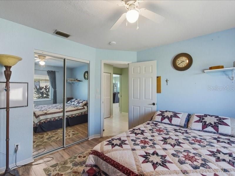 Active With Contract: $475,000 (4 beds, 2 baths, 2608 Square Feet)