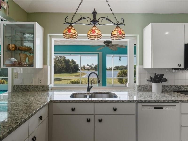 Active With Contract: $475,000 (4 beds, 2 baths, 2608 Square Feet)