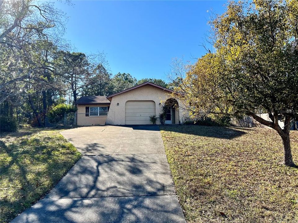 Recently Sold: $155,000 (2 beds, 2 baths, 1185 Square Feet)