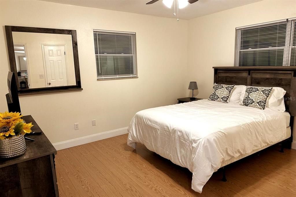 В аренду: $2,500 (3 спален, 2 ванн, 1431 Квадратных фут)