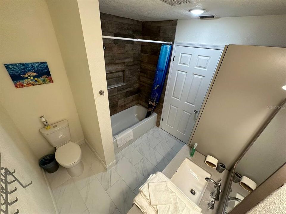 В аренду: $2,500 (3 спален, 2 ванн, 1431 Квадратных фут)