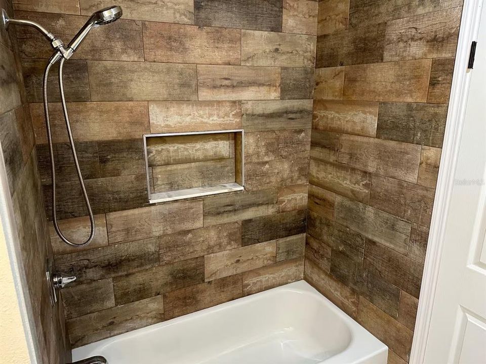 В аренду: $2,500 (3 спален, 2 ванн, 1431 Квадратных фут)