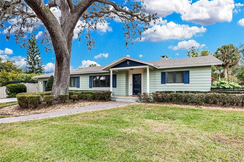 For Rent: $5,900 (4 beds, 3 baths, 3190 Square Feet)