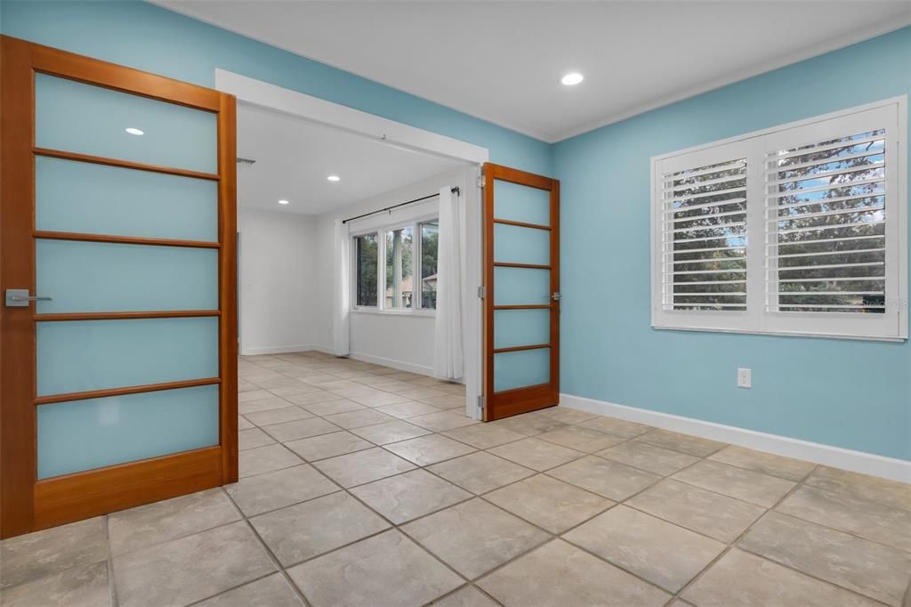 For Rent: $5,900 (4 beds, 3 baths, 3190 Square Feet)