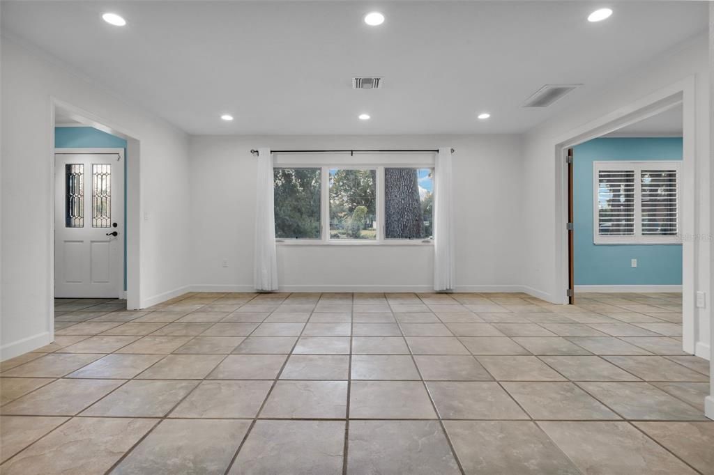 For Rent: $5,900 (4 beds, 3 baths, 3190 Square Feet)