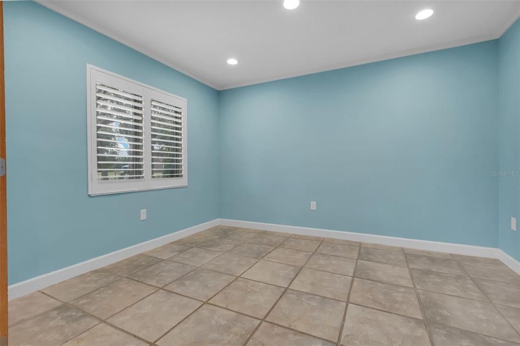 For Rent: $5,900 (4 beds, 3 baths, 3190 Square Feet)