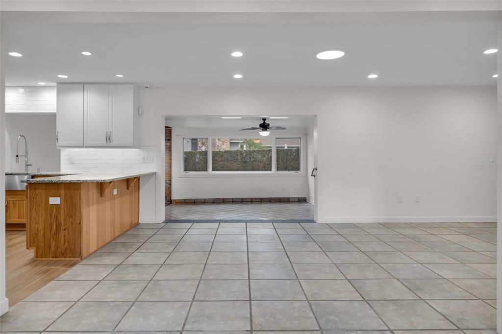 For Rent: $5,900 (4 beds, 3 baths, 3190 Square Feet)