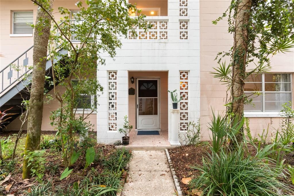 802 Rugby Street, Unit 802-B Orlando FL, 32804