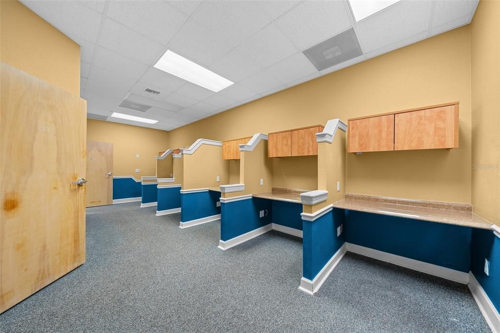 For Sale: $850,000 (0 beds, 0 baths, 4000 Square Feet)