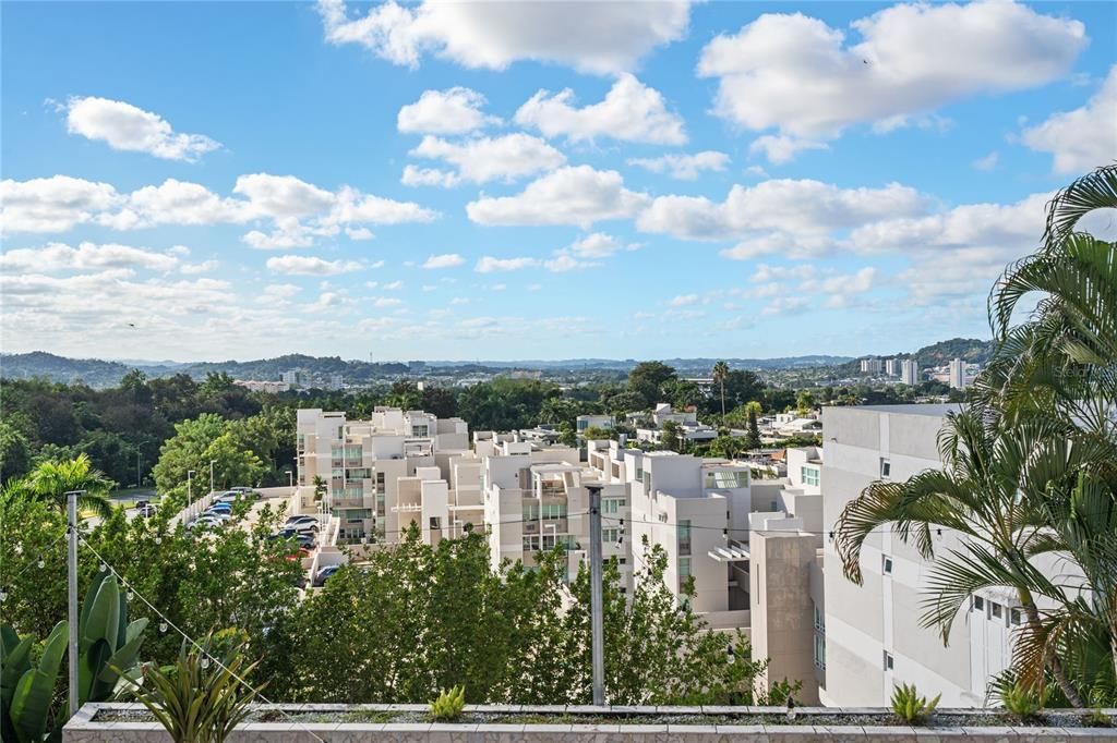 На продажу: $2,295,000 (6 спален, 5 ванн, 5558 Квадратных фут)