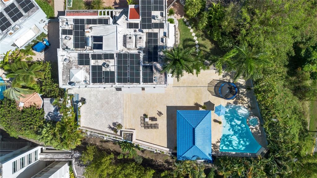 На продажу: $2,295,000 (6 спален, 5 ванн, 5558 Квадратных фут)