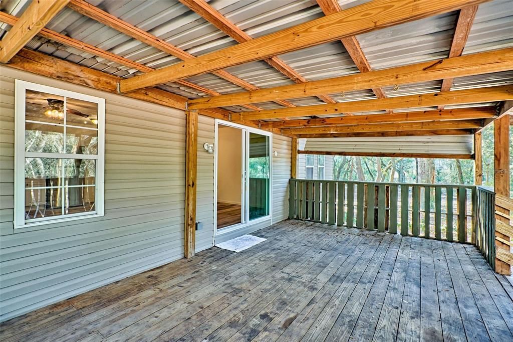 На продажу: $324,900 (3 спален, 2 ванн, 1089 Квадратных фут)