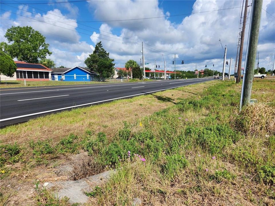 En Venta: $1,300,000 (4.32 acres)