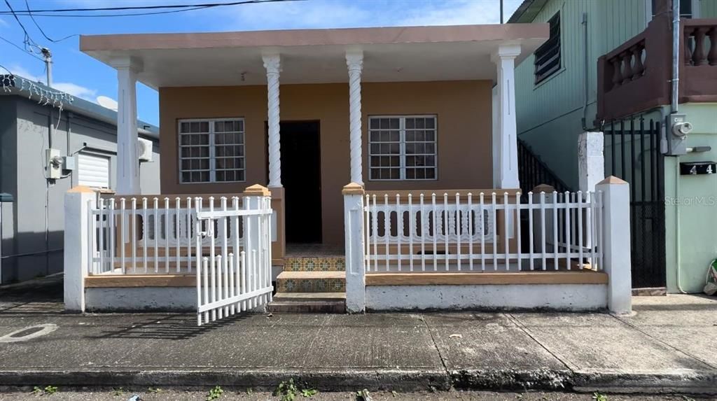 Recently Sold: $75,000 (2 beds, 1 baths, 621 Square Feet)