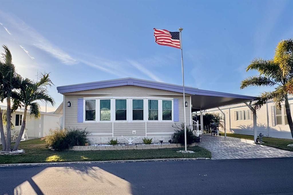 Recently Sold: $179,000 (2 beds, 2 baths, 1320 Square Feet)