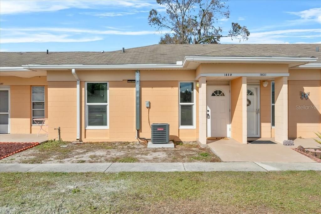 Recently Sold: $114,999 (1 beds, 1 baths, 648 Square Feet)