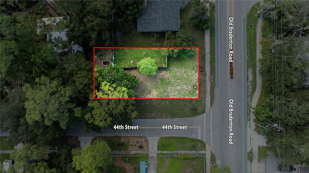 На продажу: $69,000 (0.10 acres)