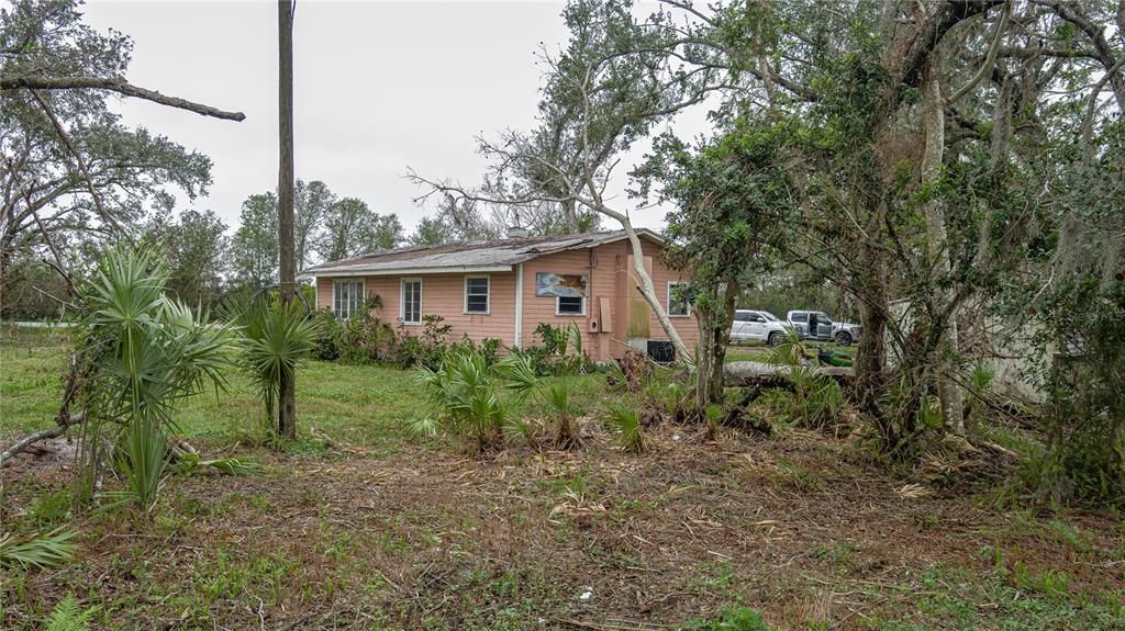 For Sale: $675,000 (0 beds, 0 baths, 980 Square Feet)