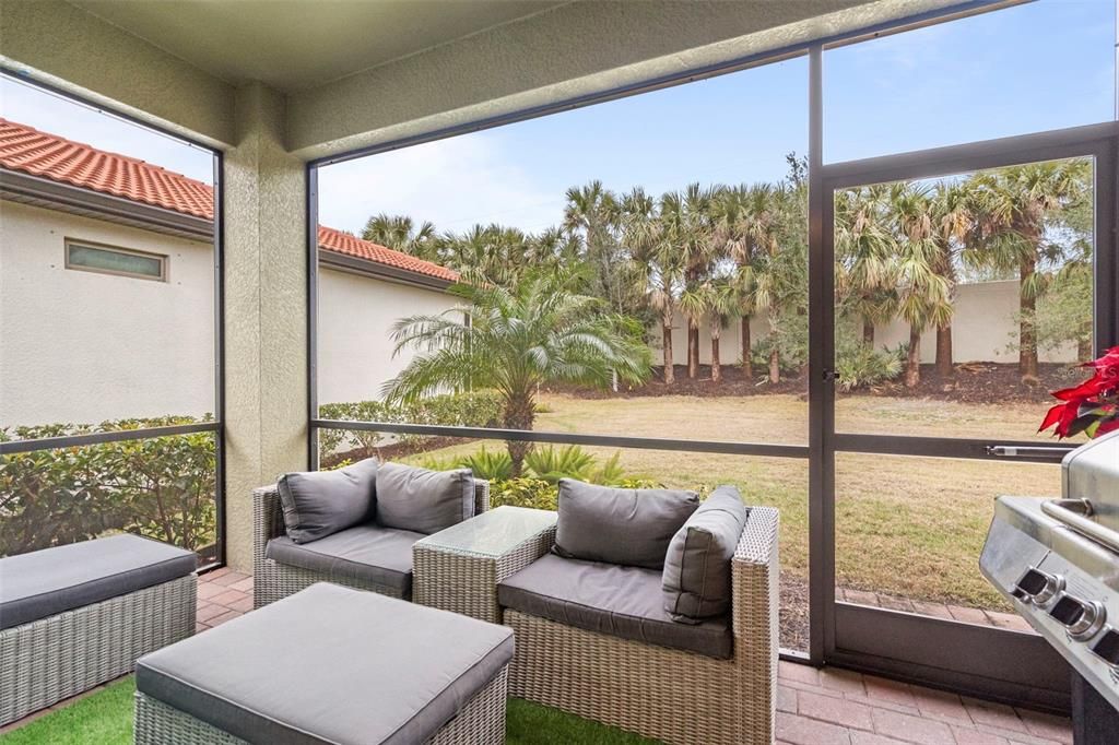 For Rent: $3,500 (3 beds, 2 baths, 1544 Square Feet)