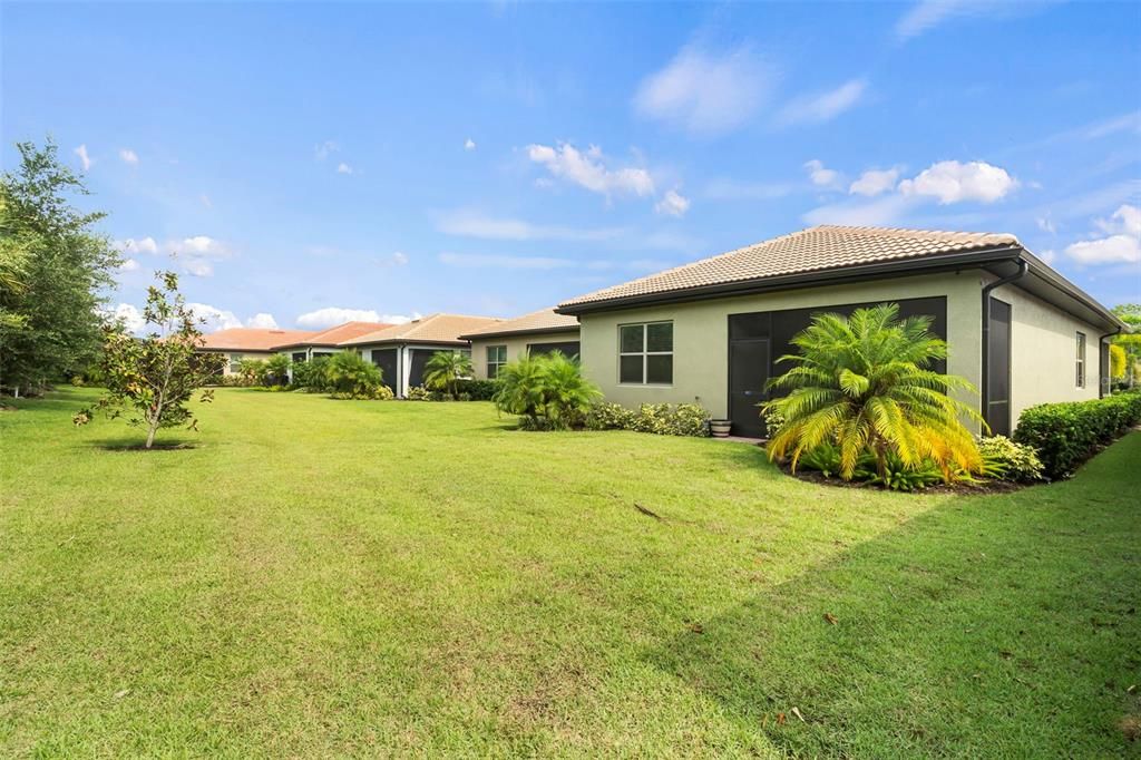 For Rent: $3,500 (3 beds, 2 baths, 1544 Square Feet)