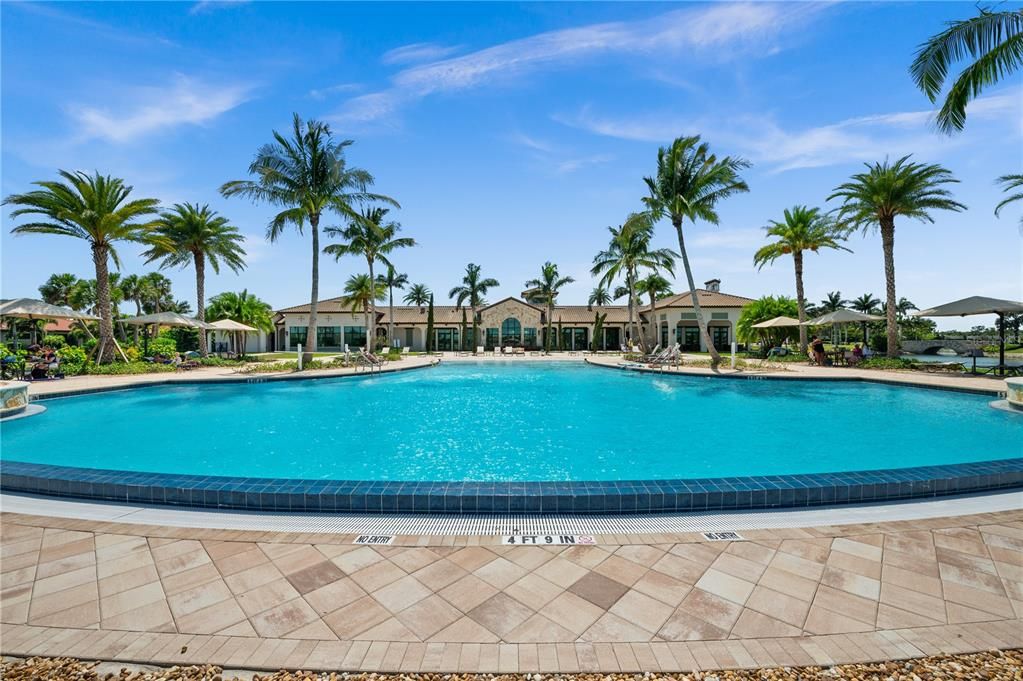 For Rent: $3,500 (3 beds, 2 baths, 1544 Square Feet)