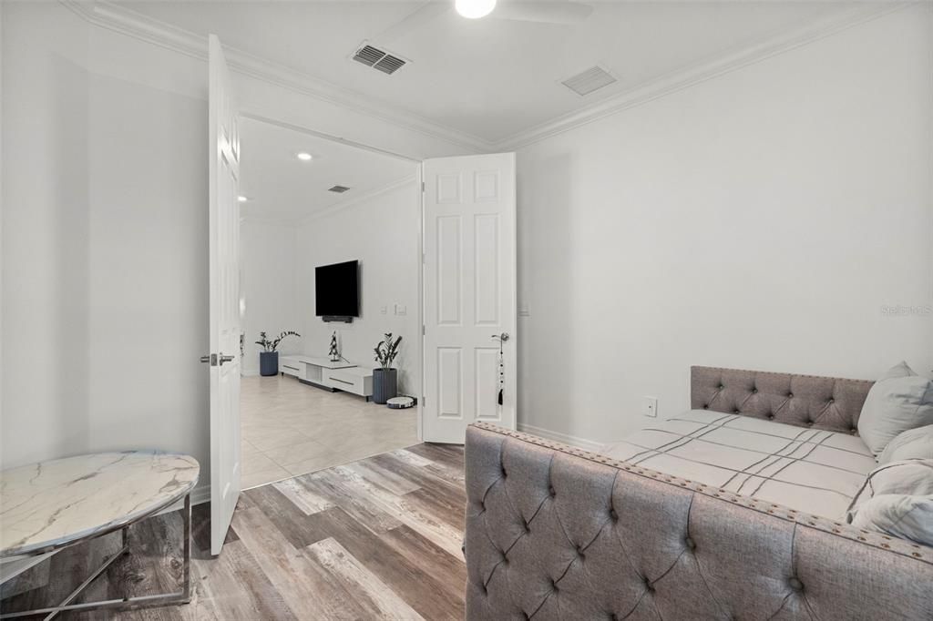 For Rent: $3,500 (3 beds, 2 baths, 1544 Square Feet)