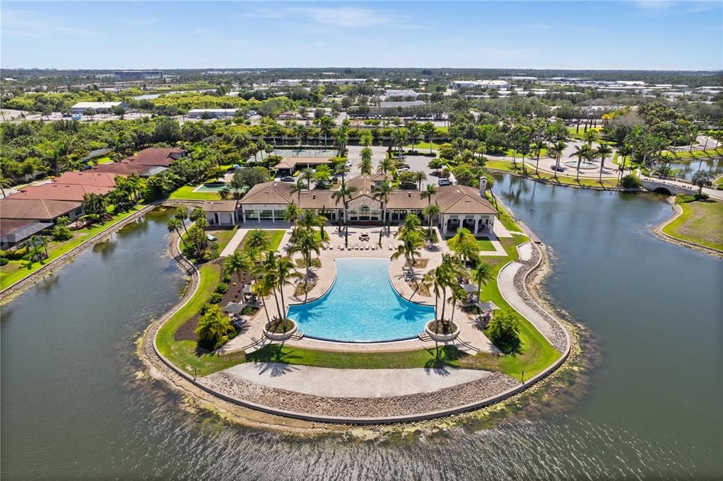 For Rent: $3,500 (3 beds, 2 baths, 1544 Square Feet)