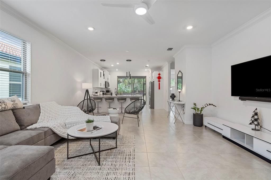 For Rent: $3,500 (3 beds, 2 baths, 1544 Square Feet)