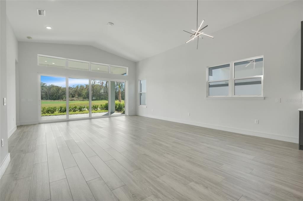 For Sale: $800,000 (4 beds, 3 baths, 2220 Square Feet)