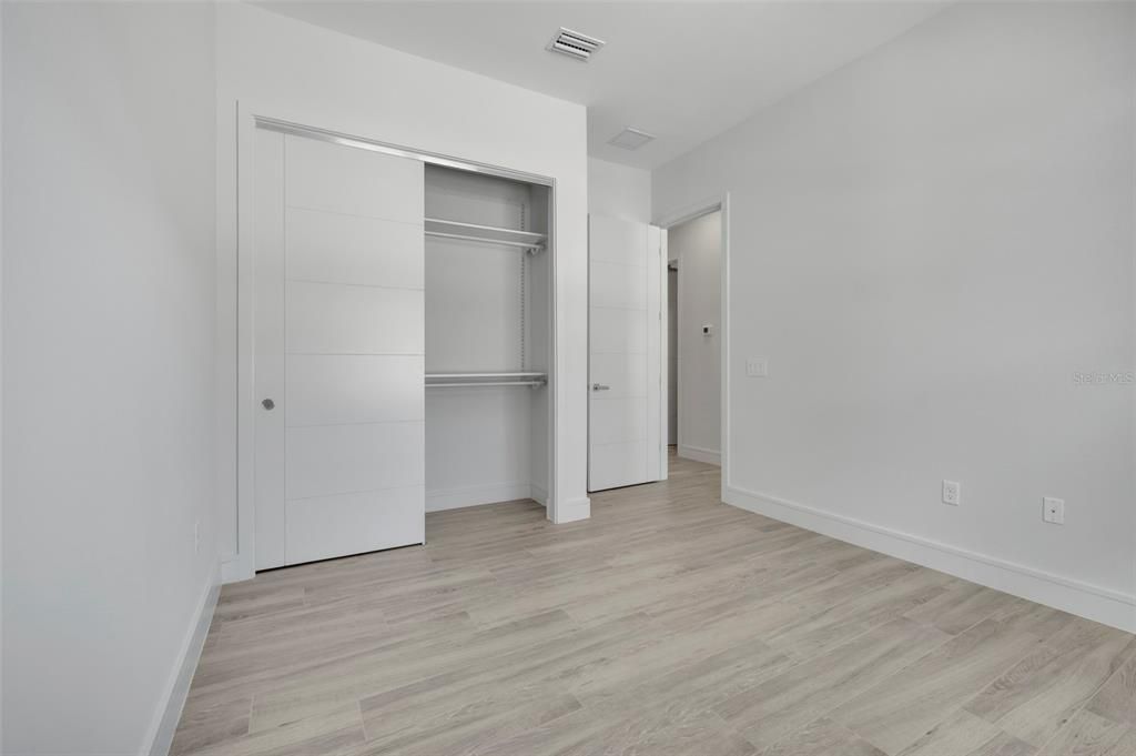 For Sale: $800,000 (4 beds, 3 baths, 2220 Square Feet)