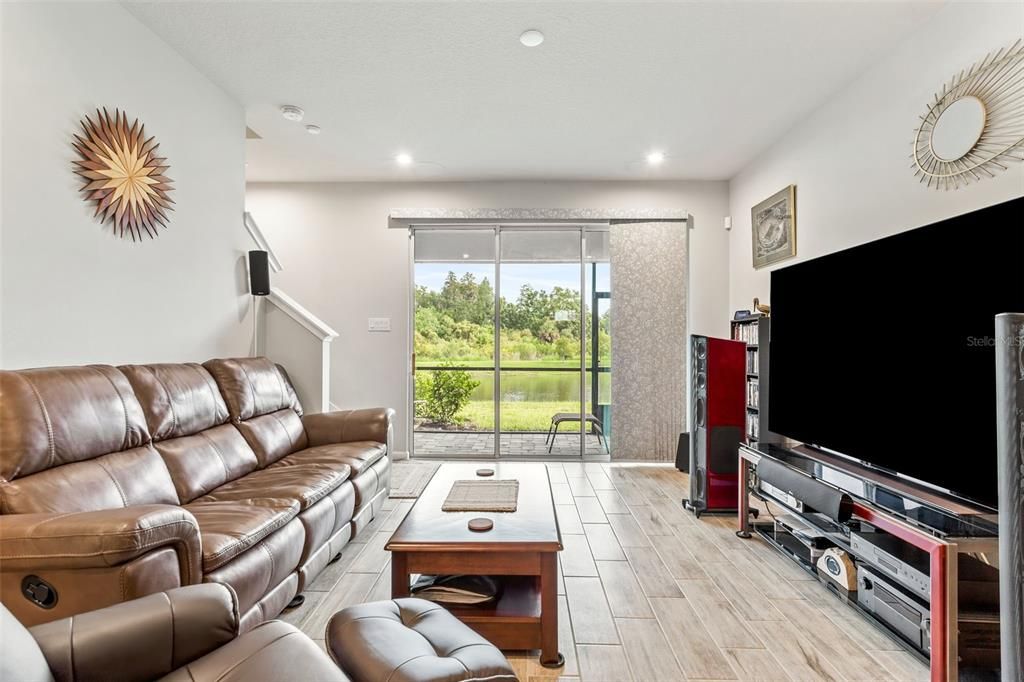 Active With Contract: $389,000 (3 beds, 2 baths, 1716 Square Feet)