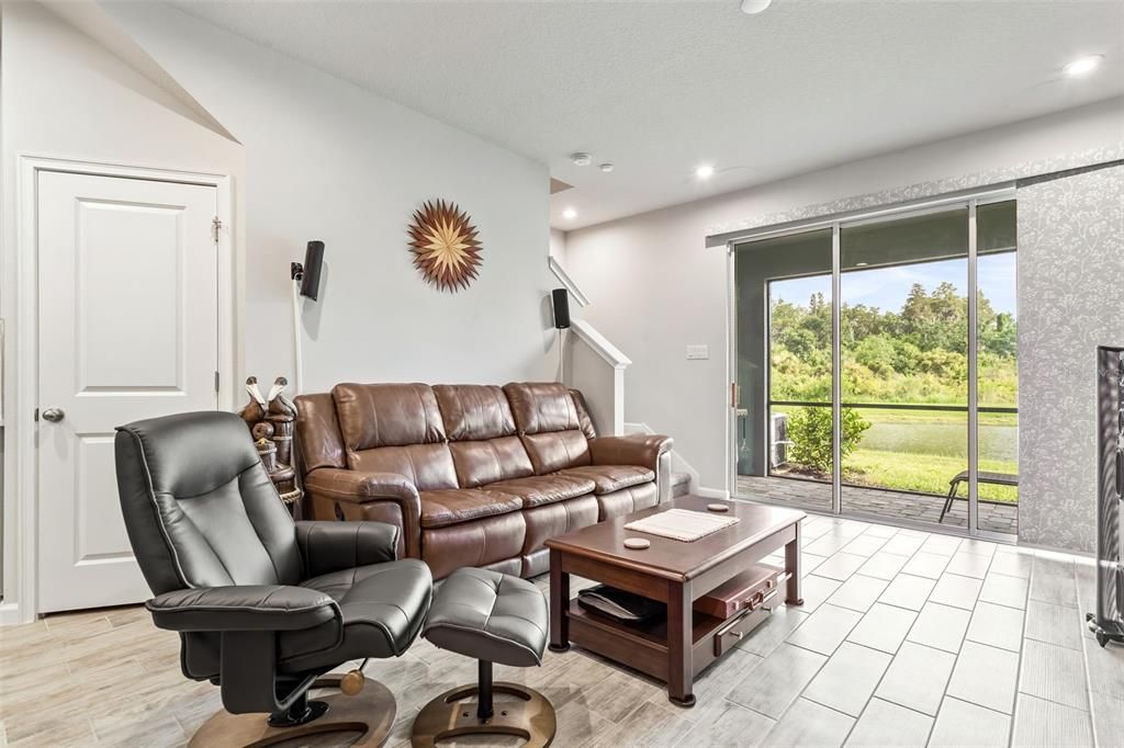 Active With Contract: $389,000 (3 beds, 2 baths, 1716 Square Feet)