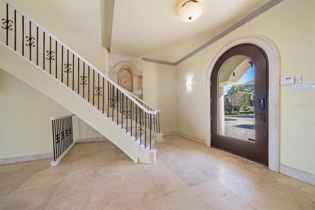 На продажу: $3,950,000 (5 спален, 6 ванн, 5985 Квадратных фут)