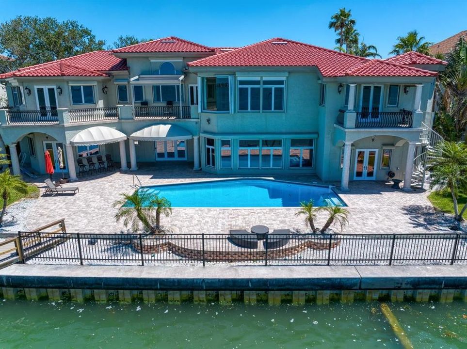 На продажу: $3,950,000 (5 спален, 6 ванн, 5985 Квадратных фут)